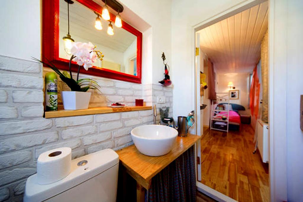 Apartment In Old ティビリシ 部屋 写真